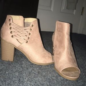 Women’s Booties Shoes